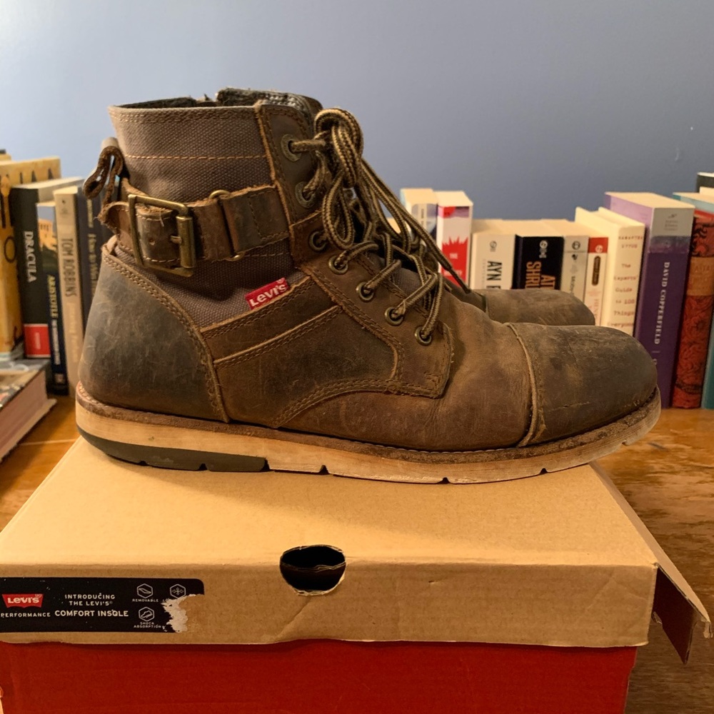 Men’s Levi Boots